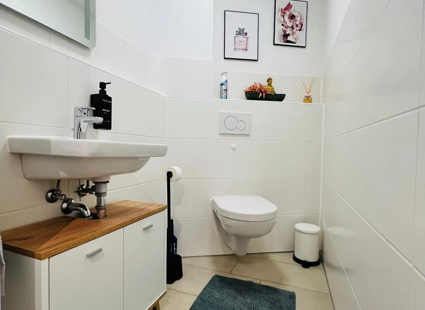 Moderne Wohnung Naehe Hbf-Lift-Tiefgarage-Contactless Check-In Hannover 0*,  Germany